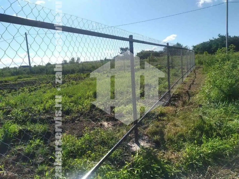 Забор из сетки рабицы на профильном каркасе 130 метров