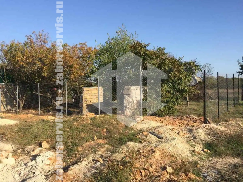 Забор из сетки рабицы с арматурой 52 метра