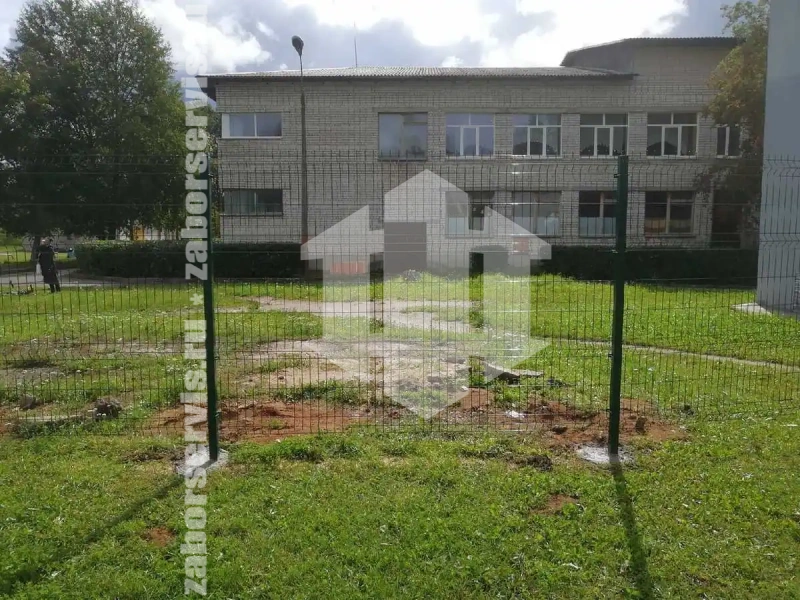 3Д забор с бетонированием столбов 70 метров