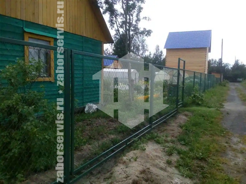 Забор из сетки рабицы секциями 44 метра