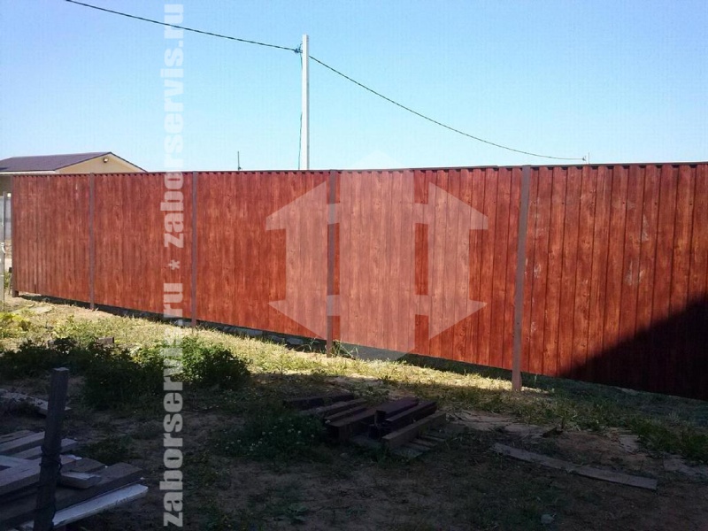 Забор из профнастила с забивными столбами 54 метра