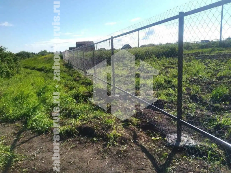 Забор из сетки рабицы на профильном каркасе 130 метров