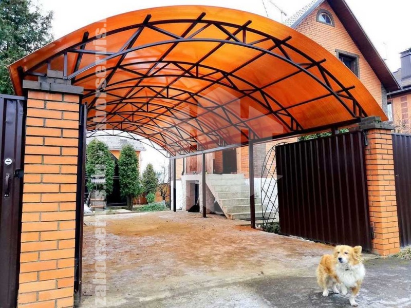 Навес из сотового поликарбоната пример 3