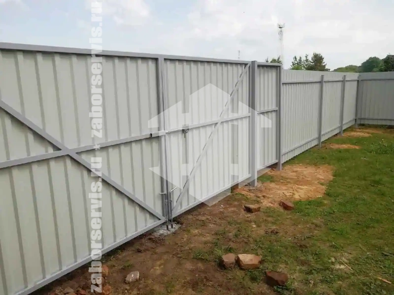 Забор из профнастила красный 85 метров